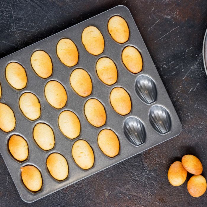 MasterClass Non Stick Mini Madeleine Pan